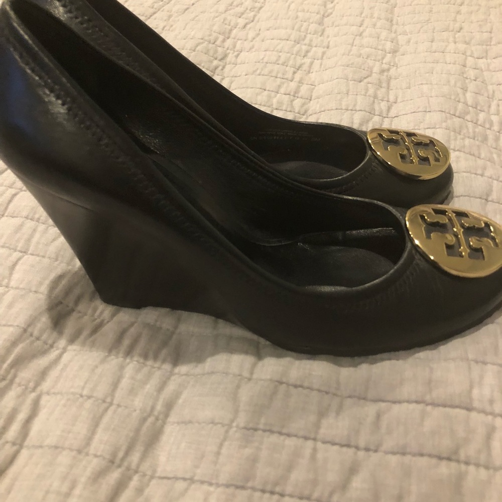 Tory Burch wedge only worn once!